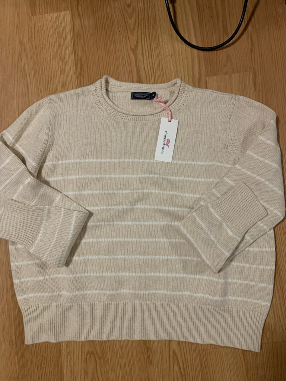 Women’s vineyard vines sweater